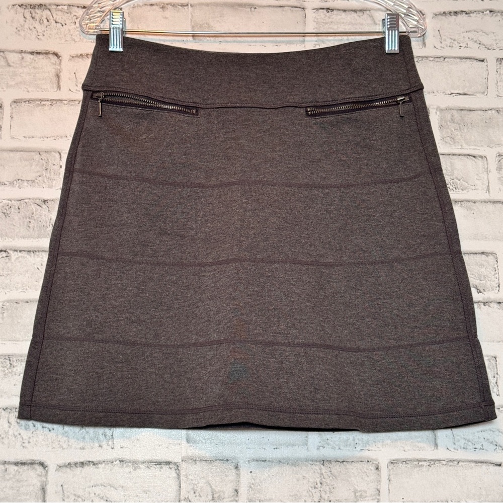 Athleta Gray Women's Skirt‎